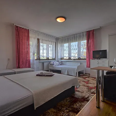 Goscinne Joanna - Jezioro Zywieckie, Beskidy Гостевой дом