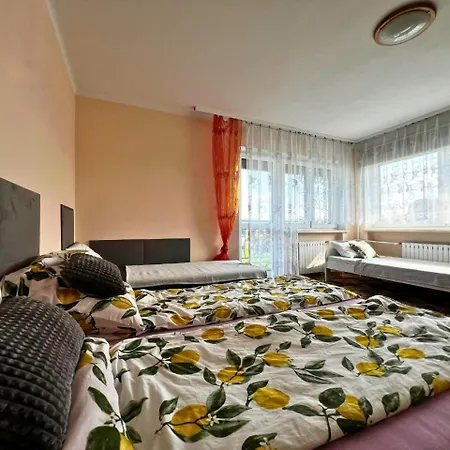 Goscinne Joanna - Jezioro Zywieckie, Beskidy *